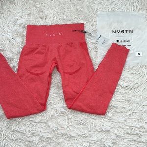 NVGTN Candy Apple Contour leggings